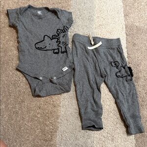 Gerber Organic Baby Outfit with Dinosaur Print- 12 months